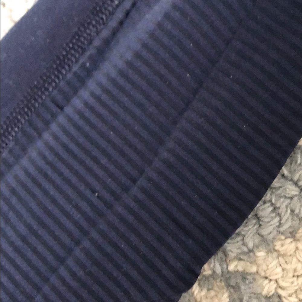 Victoria Secret Leggings - Picture 5 of 7